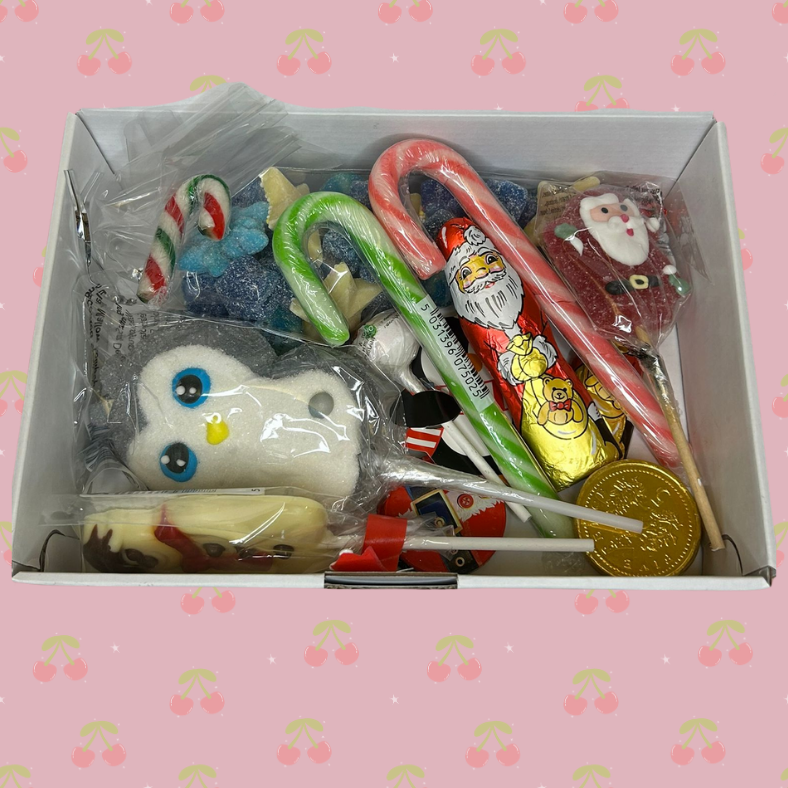 🎄 Christmas Treats Gift Box – Candy Canes, Festive Lollies, Chocolate Santas & More! 🎁✨
